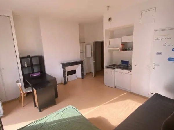 Studio 1 pièce 26 m²