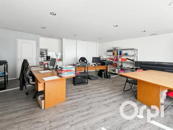 Local 34 m²