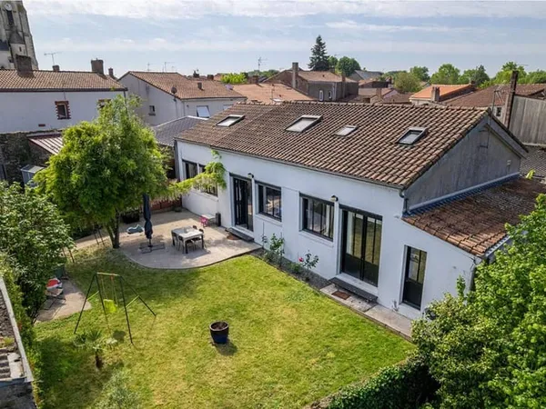 Maison 5 pièces 186 m²