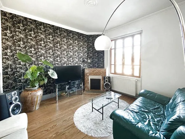 Maison 271 m²