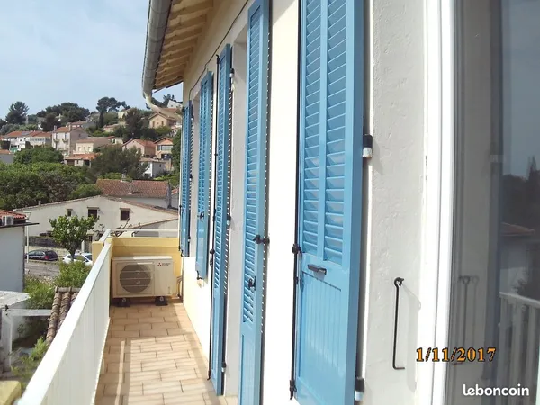 T2 vide Toulon Ouest Forgentier avec parking deux roues