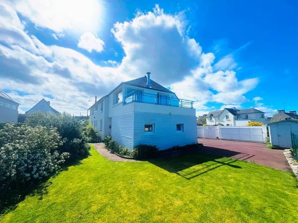 A VENDRE SOQUET IMMOBILIER- MAISON AVEC VUE MER A 180o S