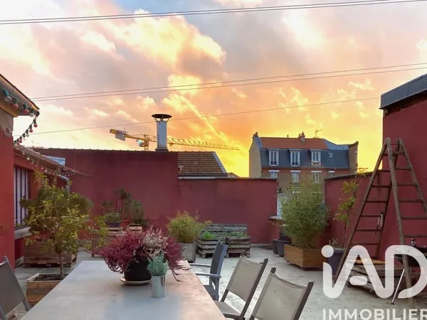 Maison avec appartements 4 pièces 310 m²