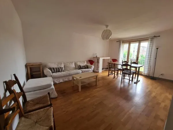 Appartement 4 pièces 77 m²