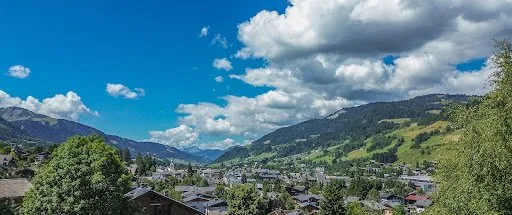Terrain 2200 m²