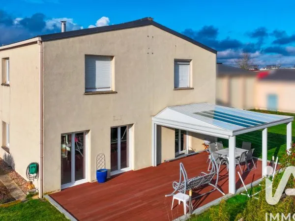 Maison 6 pièces 192 m²
