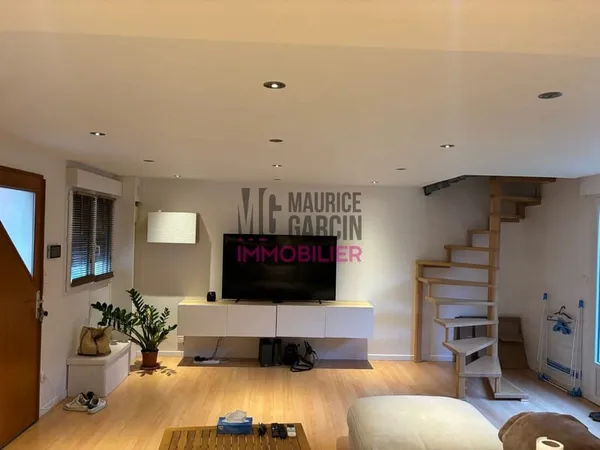 Maison 2 pièces 65 m²
