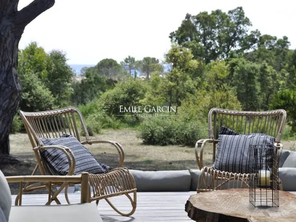 Maison de charme à louer sur la plage de Palombaggia