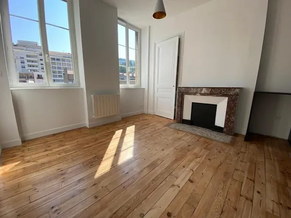 Studio 1 pièce 19 m²