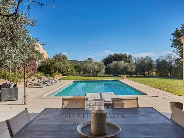 Demeure de prestige Puyloubier 10 pièce(s) 310 m2