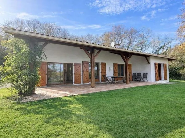 Maison 5 pièces 140 m²