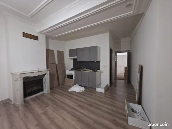 Appartement semi meublé, rénové, Wifi