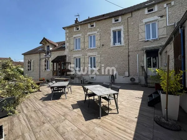 Maison de luxe 16 pièces 415 m²