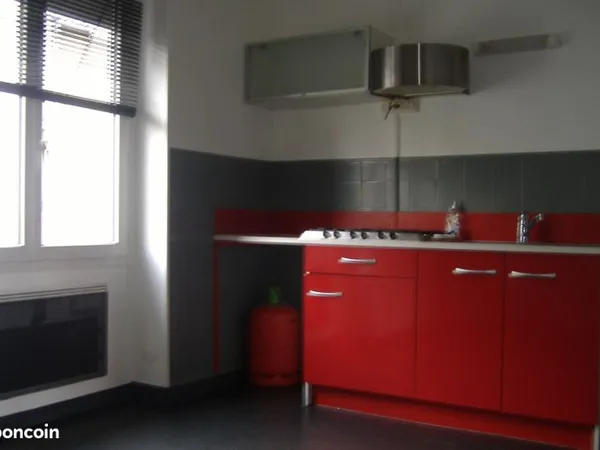 POITIERS - APPARTEMENT T1 bis