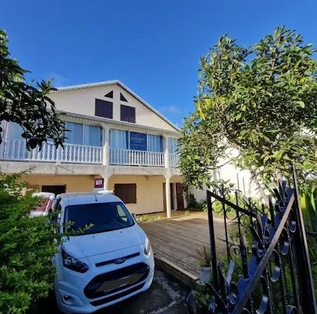 Maison 10 pièces 300 m²