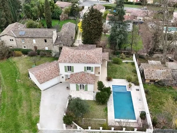 Maison 7 pièces 189 m²