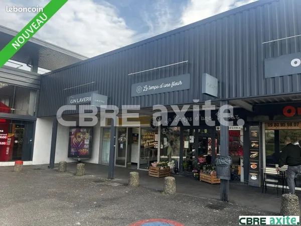 LOCAL COMMERCIAL 55 m² MIRIBEL