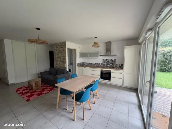 🏡 T3 meublé avec jardin privatif + 2 parkings - Résidence récente - Hasparren