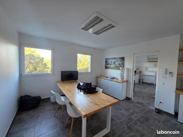 ROCADE DE CABESTANY - À LOUER BUREAUX - 31 m²