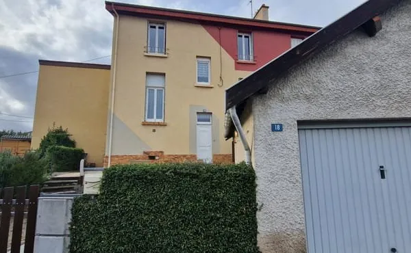 Maison mitoyenne avec garage individuel