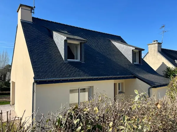 MAISON LUMINEUSE