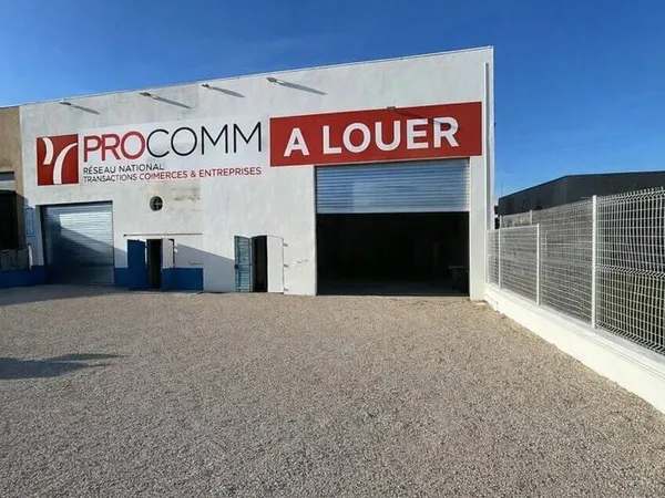 Local commercial 200 m²