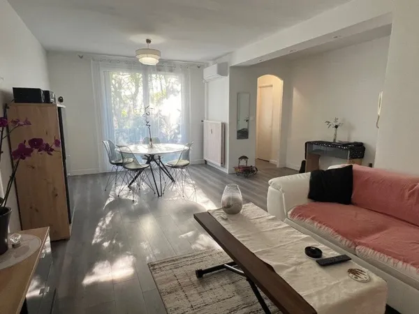 Appartement 5 pièces 105 m²