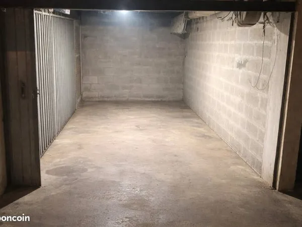 Garage à vendre