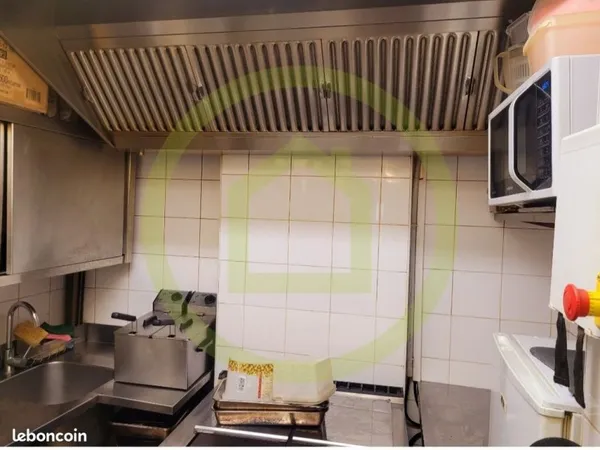 Restaurant 35 m² RUE BAGNOLET,