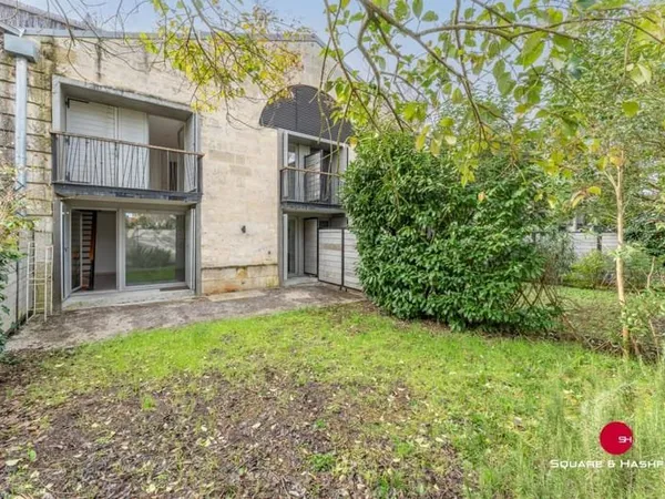 Duplex 3 pièces de 72,72 m2 avec terrasse, jardin et place d