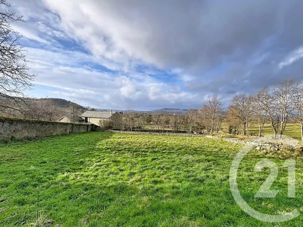 Terrain 1200 m²