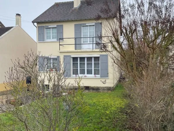 BONNIERES SUR SEINE 6 Pièces 130 m² , 1300 m² de terrain