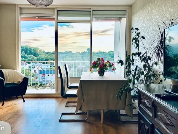 Appartement Meublé Amilly 3 chambres -Terrasse Parking Privé