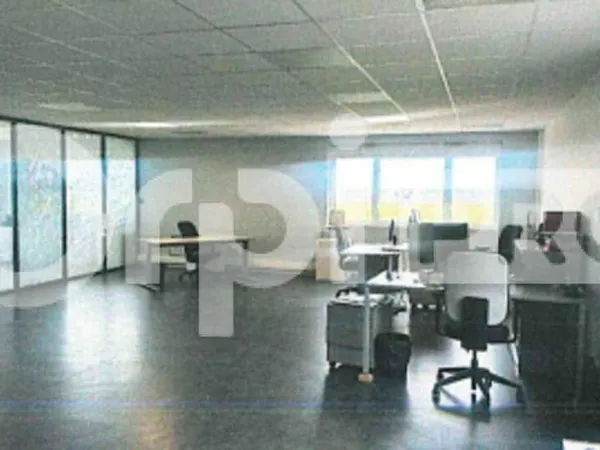 Bureaux 123 m²