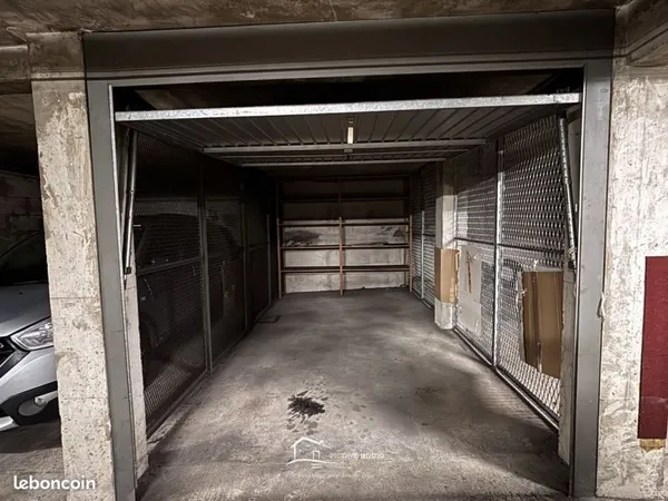 Parking/box Poitiers