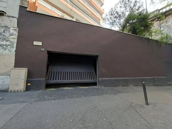 Parking 9 m²