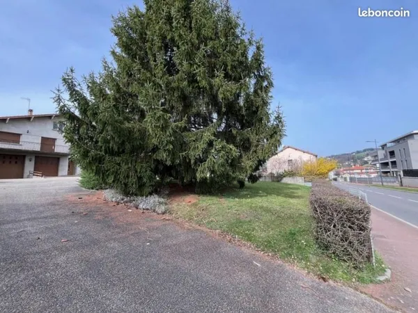 Terrain 352 m² Saint Priest En Jarez