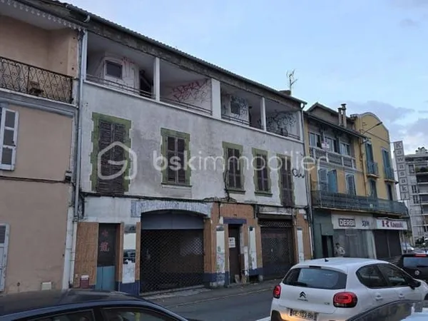 Immeuble 400 m²