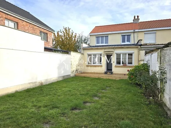 Maison 88 m2 de 1960 avec 3 chambres + jardin avant et arri
