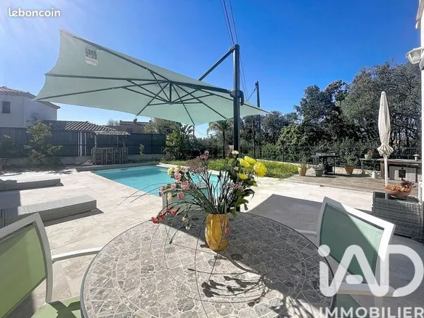Maison 5 pièces 135 m²