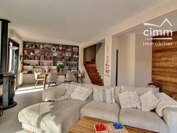 À VENDRE - BELLE MAISON D'ARCHITECTE 7 PIÈCES - SALLANCH