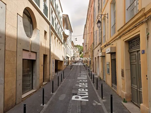 Parking/box 1 pièce 15 m²
