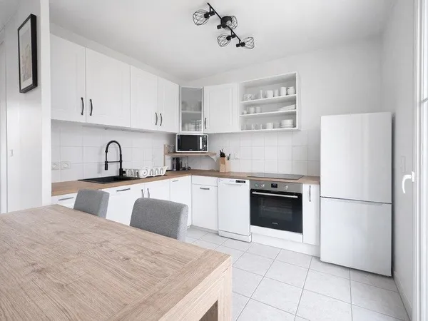 Maison à vendre 3 pièces LUYNES (37)