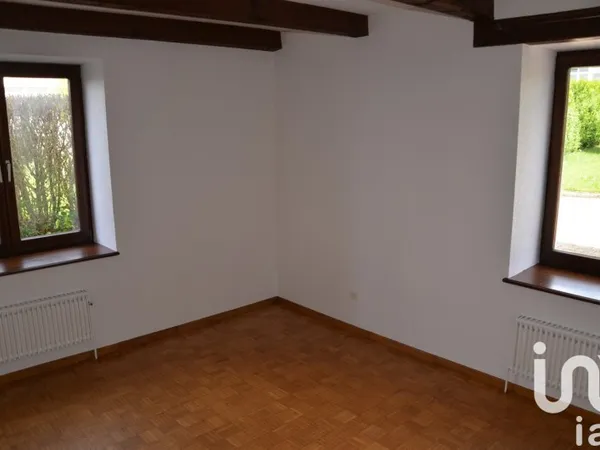 Maison 9 pièces 225 m²