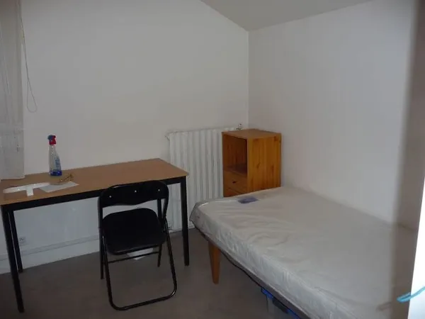 Studio 1 pièce 11 m²