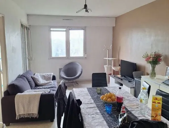 T3 à Janzé - 65 m² - Centre-ville - Proche gare & commerces - À saisir