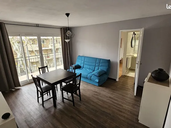 Appartement T1 + bureau meublé