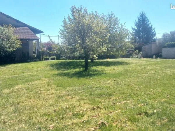 Terrain 484 m2 aà L'Isle-d'Abeau
