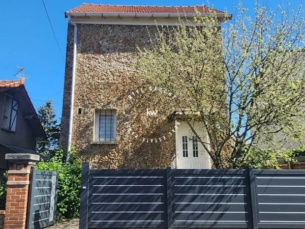 Maison de ville en meulière aux portes de Paris - sans charges