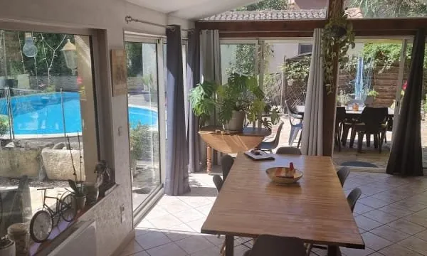 Villa 5 pièces 158 m²
